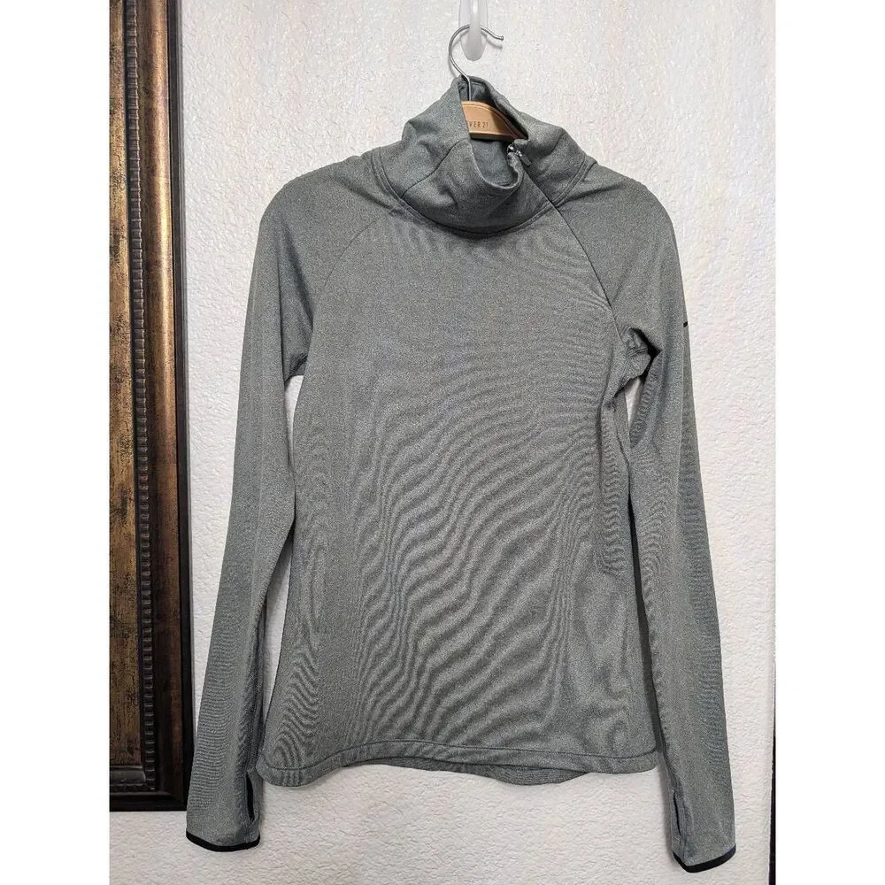 Nike Pro Dri fit sweatshirt Medium
